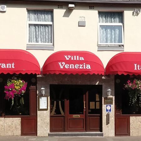 Villa Venezia Birkenhead Exterior photo